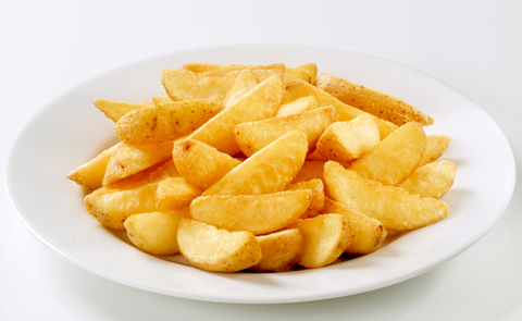 shutterstock_35602033 Trop de sel dans les pommes de terre "country" toutes préparées. (Photo Shutterstock / Viktor1)